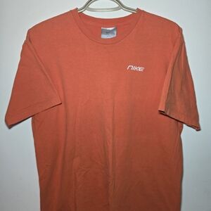 Vintage Nike Men's Vibrant Orange Tee